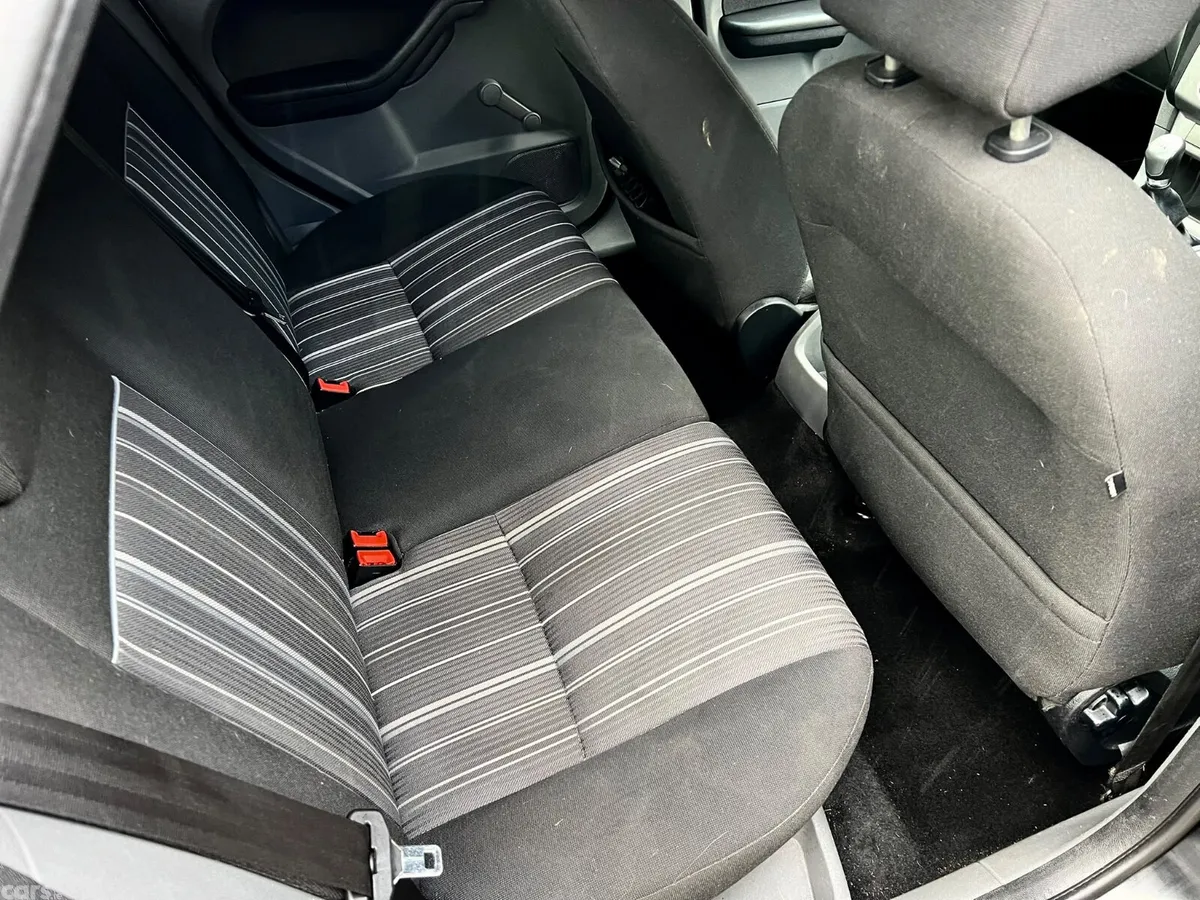 Ford Focus Hatchback, Diesel, 2010, Black