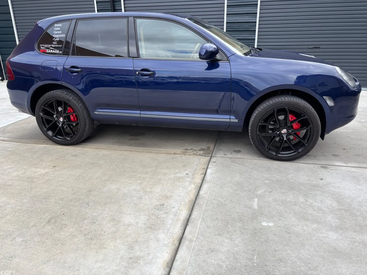 Porsche Cayenne SUV, Petrol, 2007, Blue