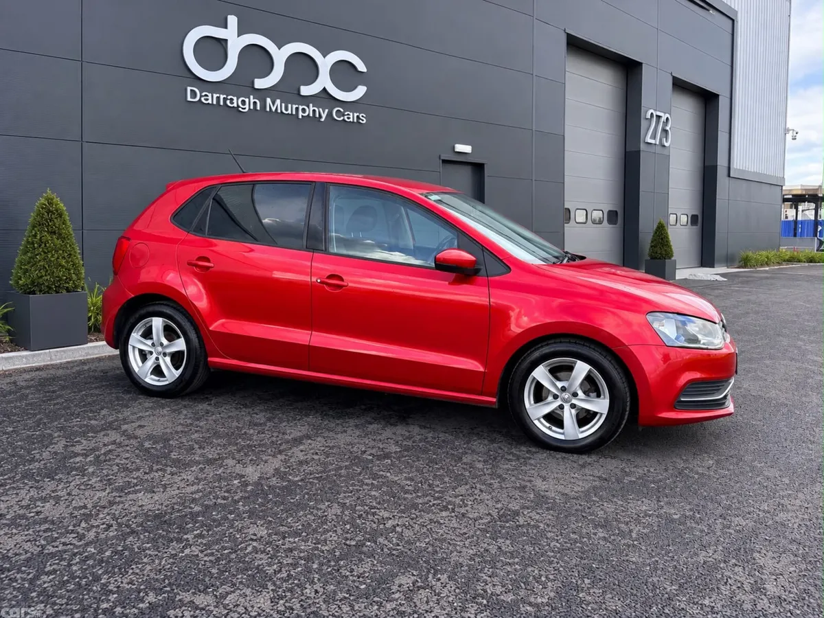 Volkswagen Polo Hatchback, Petrol, 2016, Red