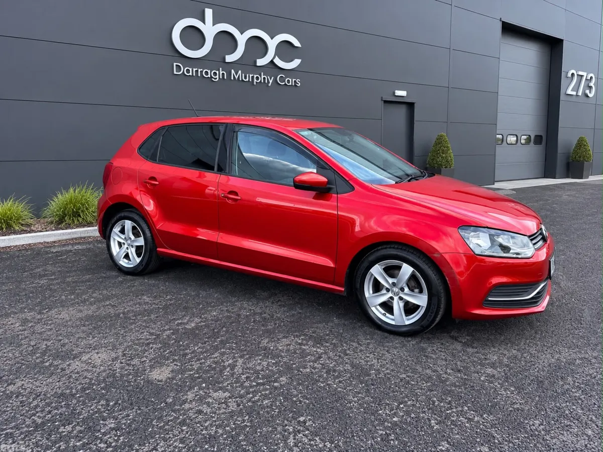Volkswagen Polo Hatchback, Petrol, 2016, Red