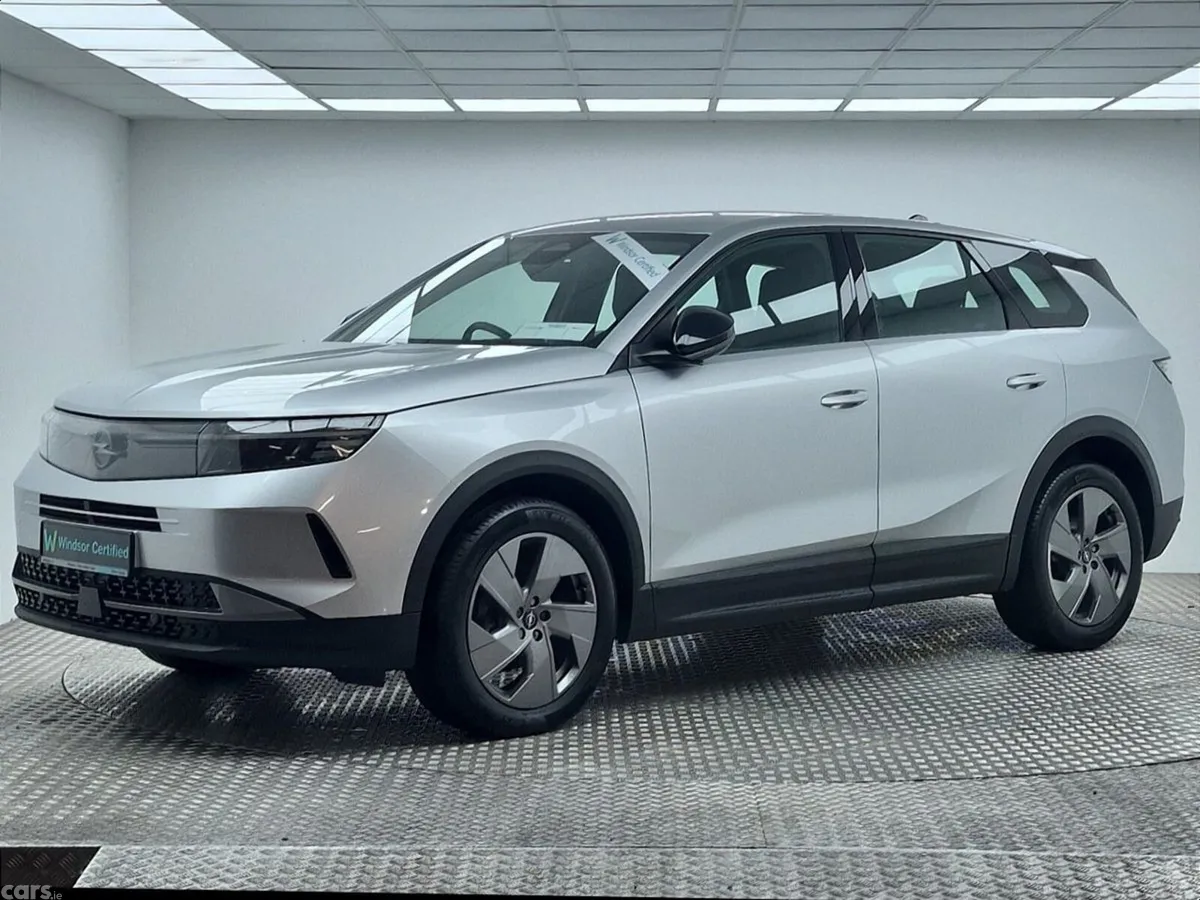 Opel Grandland SUV, Petrol Hybrid, 2025, Silver