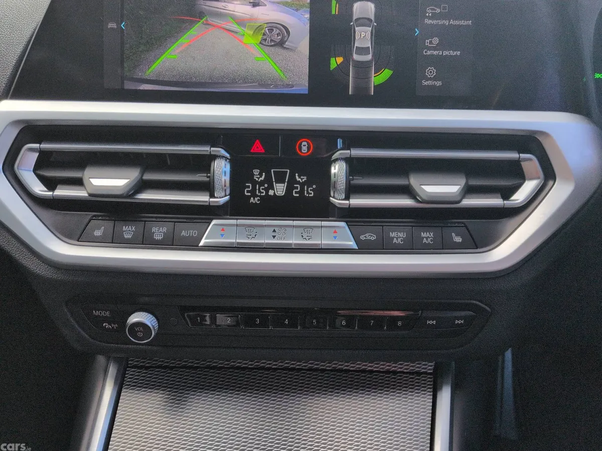 BMW 3-Series Saloon, Petrol Plug-in Hybrid, 2019, Grey
