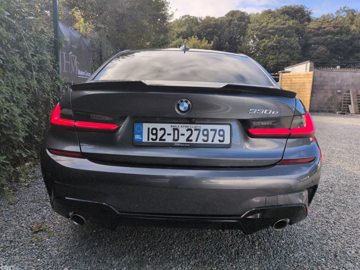 BMW 3-Series Saloon, Petrol Plug-in Hybrid, 2019, Grey