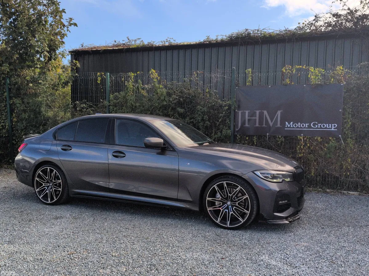BMW 3-Series Saloon, Petrol Plug-in Hybrid, 2019, Grey