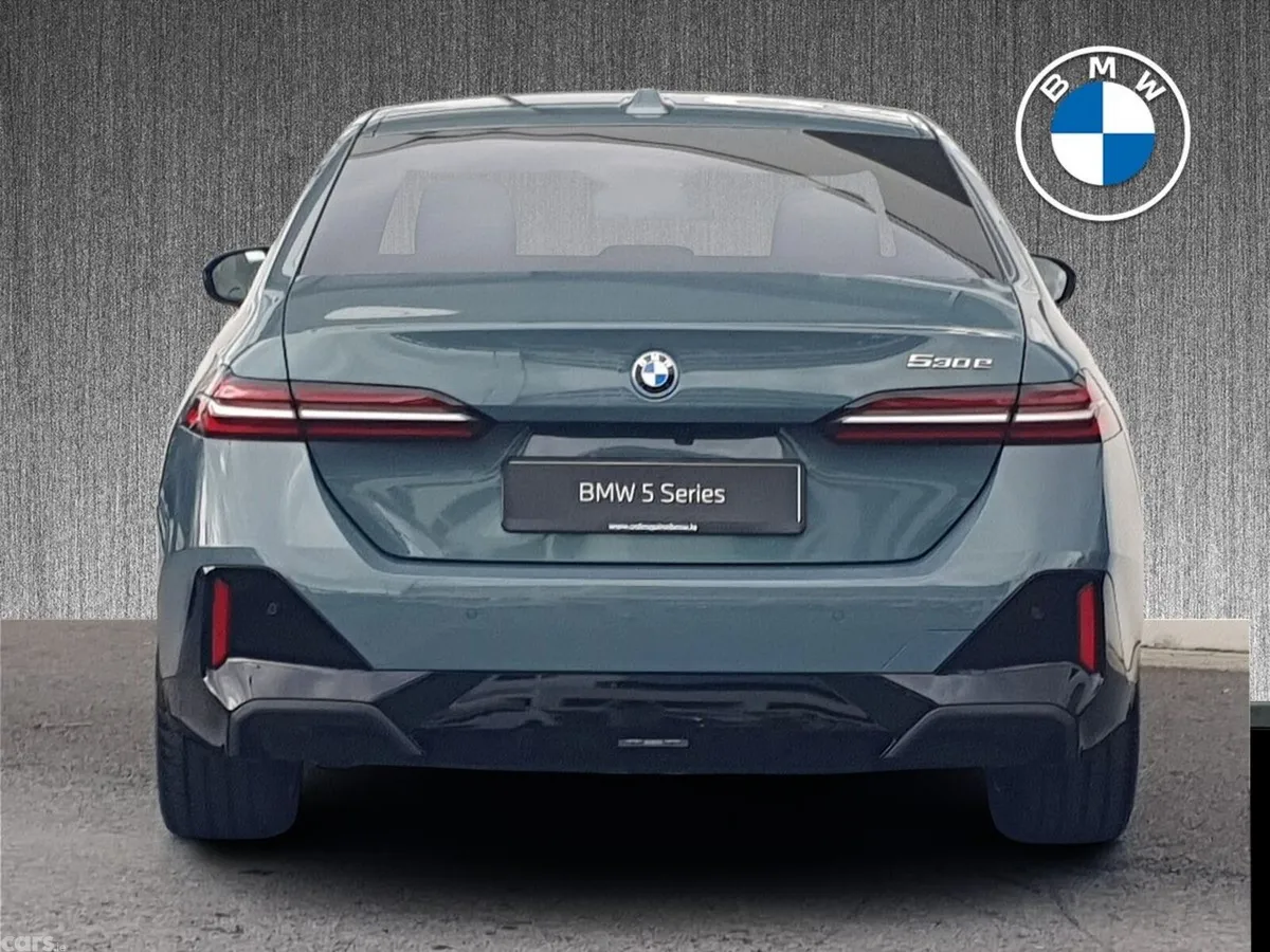 BMW 5-Series Saloon, Petrol Hybrid, 2027, Green