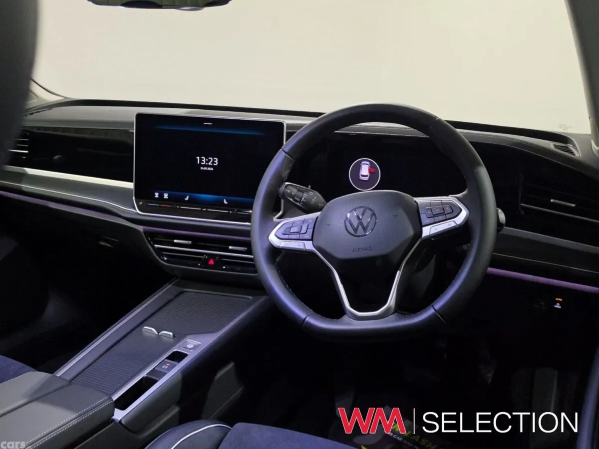 Volkswagen Passat Estate, Diesel, 2026, Grey