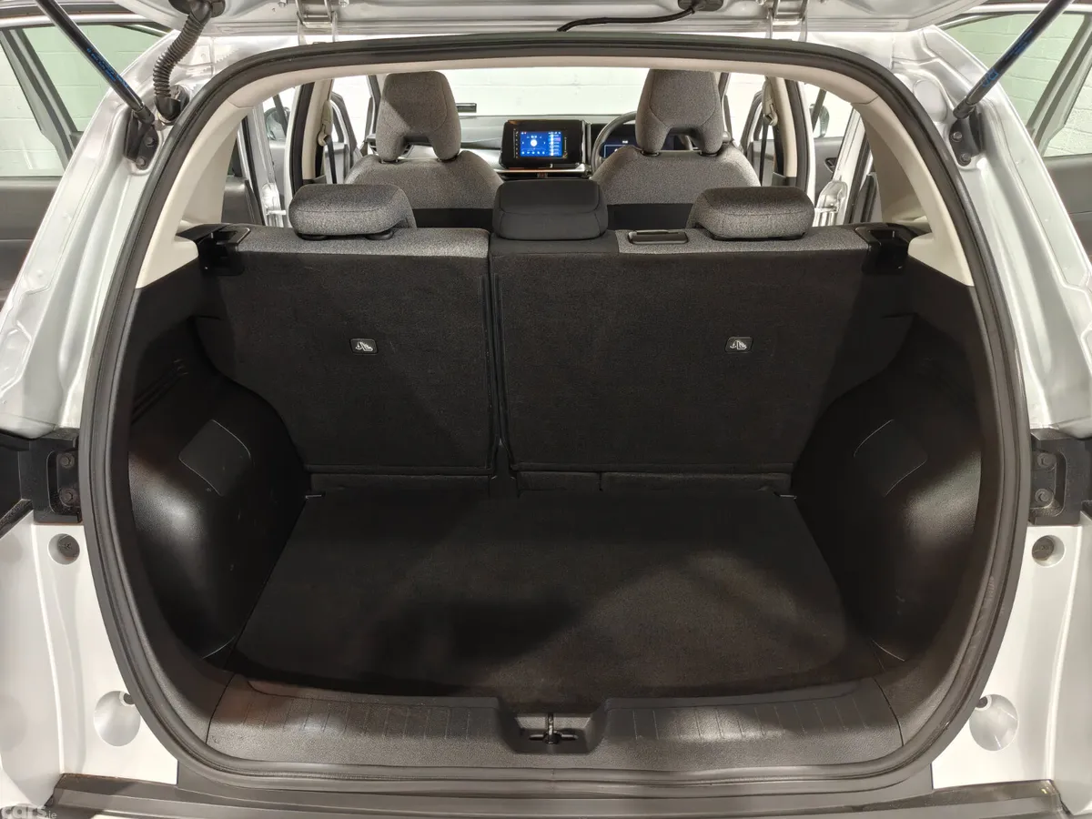 Nissan Note Hatchback, Petrol Hybrid, 2021, Silver