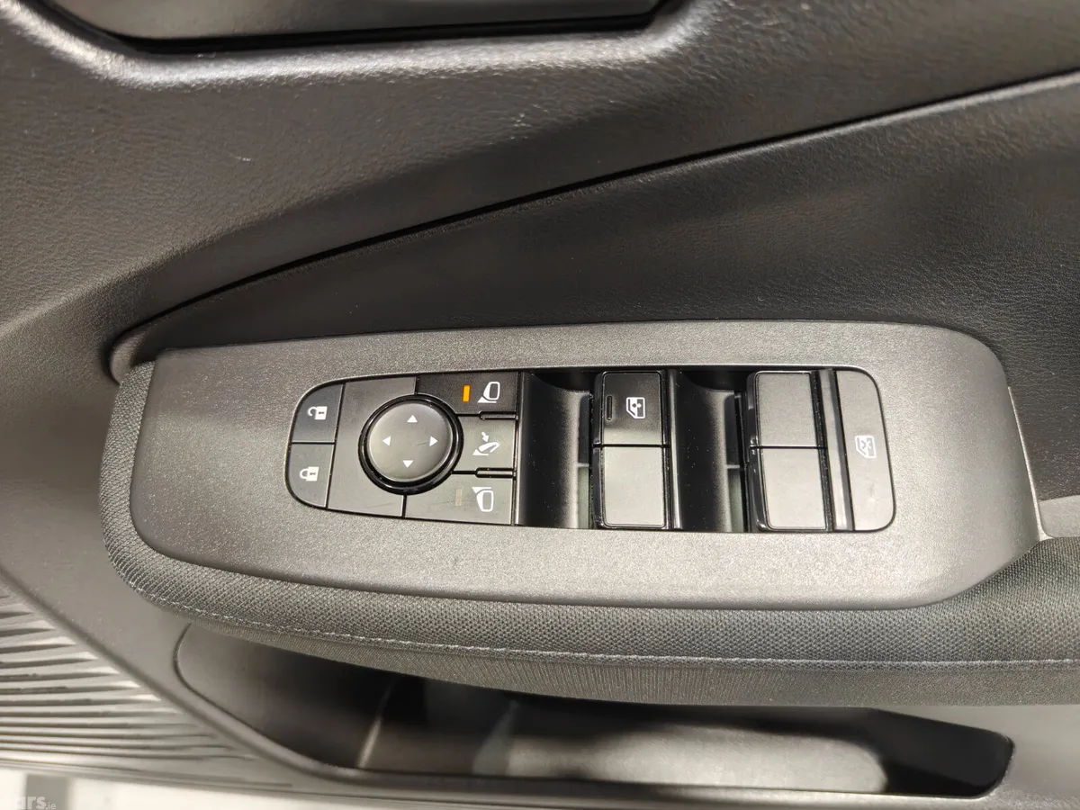 Nissan Note Hatchback, Petrol Hybrid, 2021, Silver