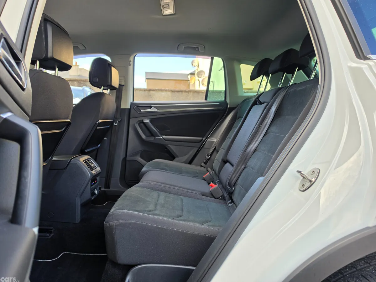 Volkswagen Tiguan SUV, Diesel, 2016, White