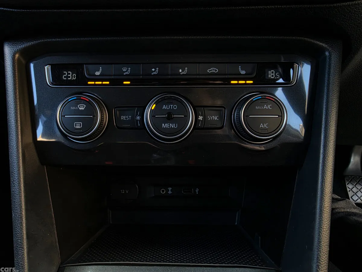 Volkswagen Tiguan SUV, Diesel, 2016, White