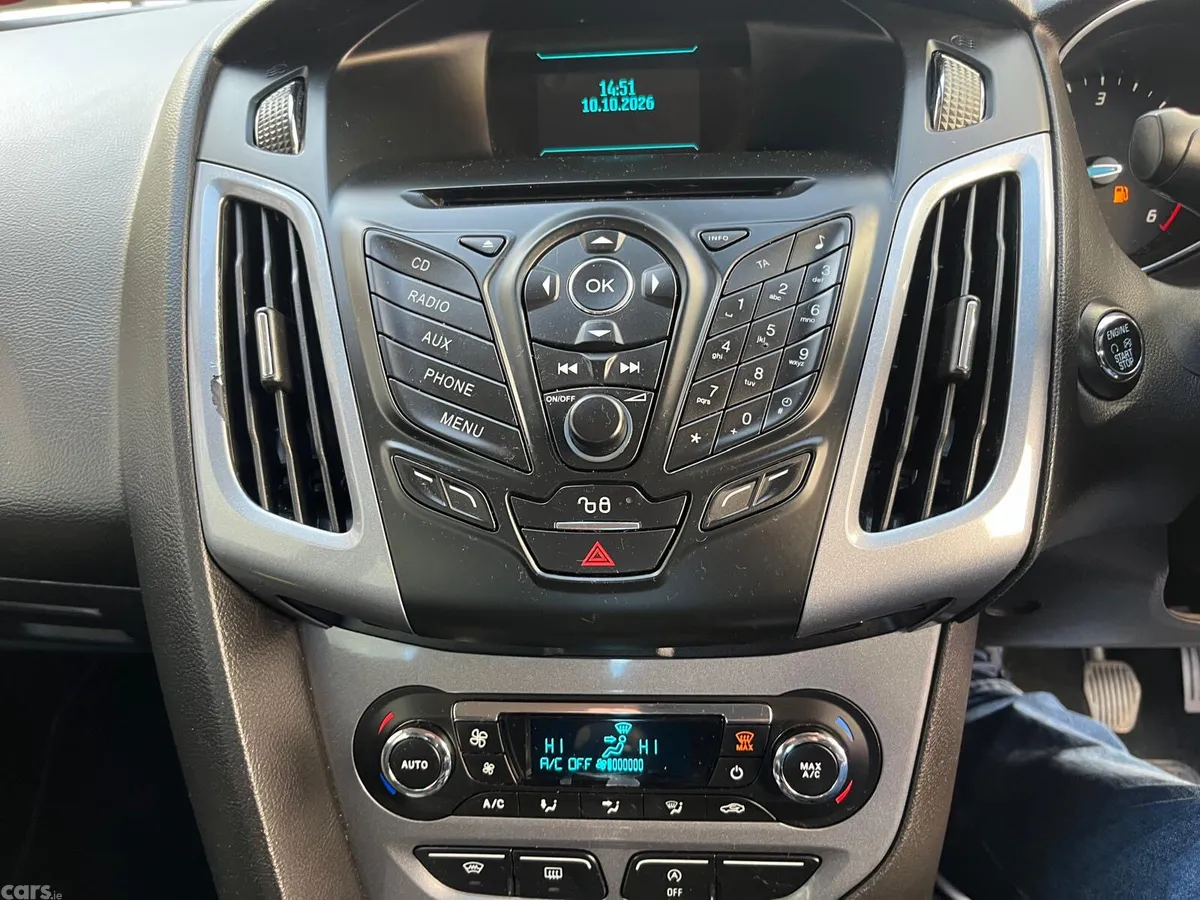 Ford Focus Saloon, Diesel, 2014, Silver