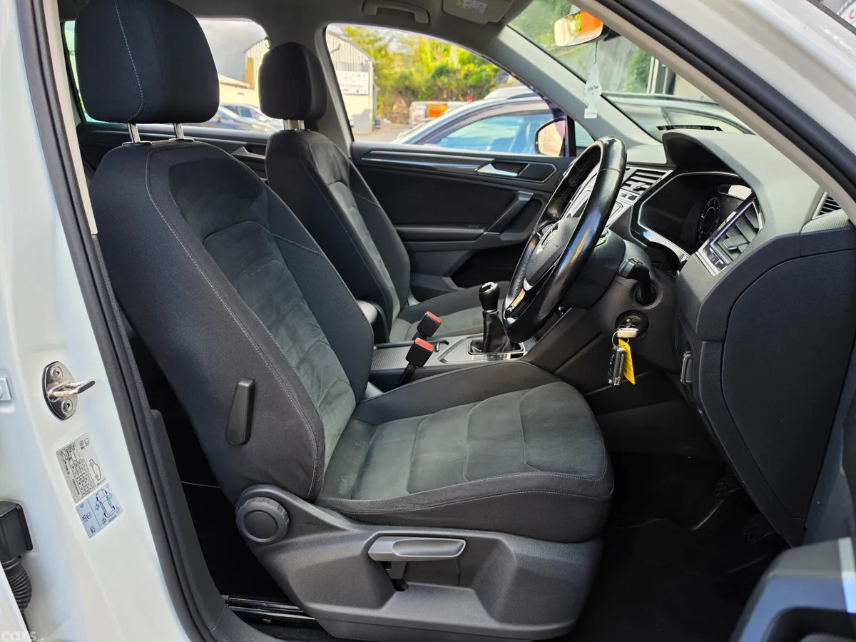 Volkswagen Tiguan SUV, Diesel, 2016, White