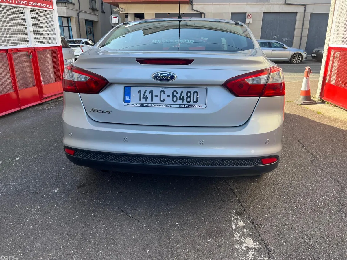 Ford Focus Saloon, Diesel, 2014, Silver