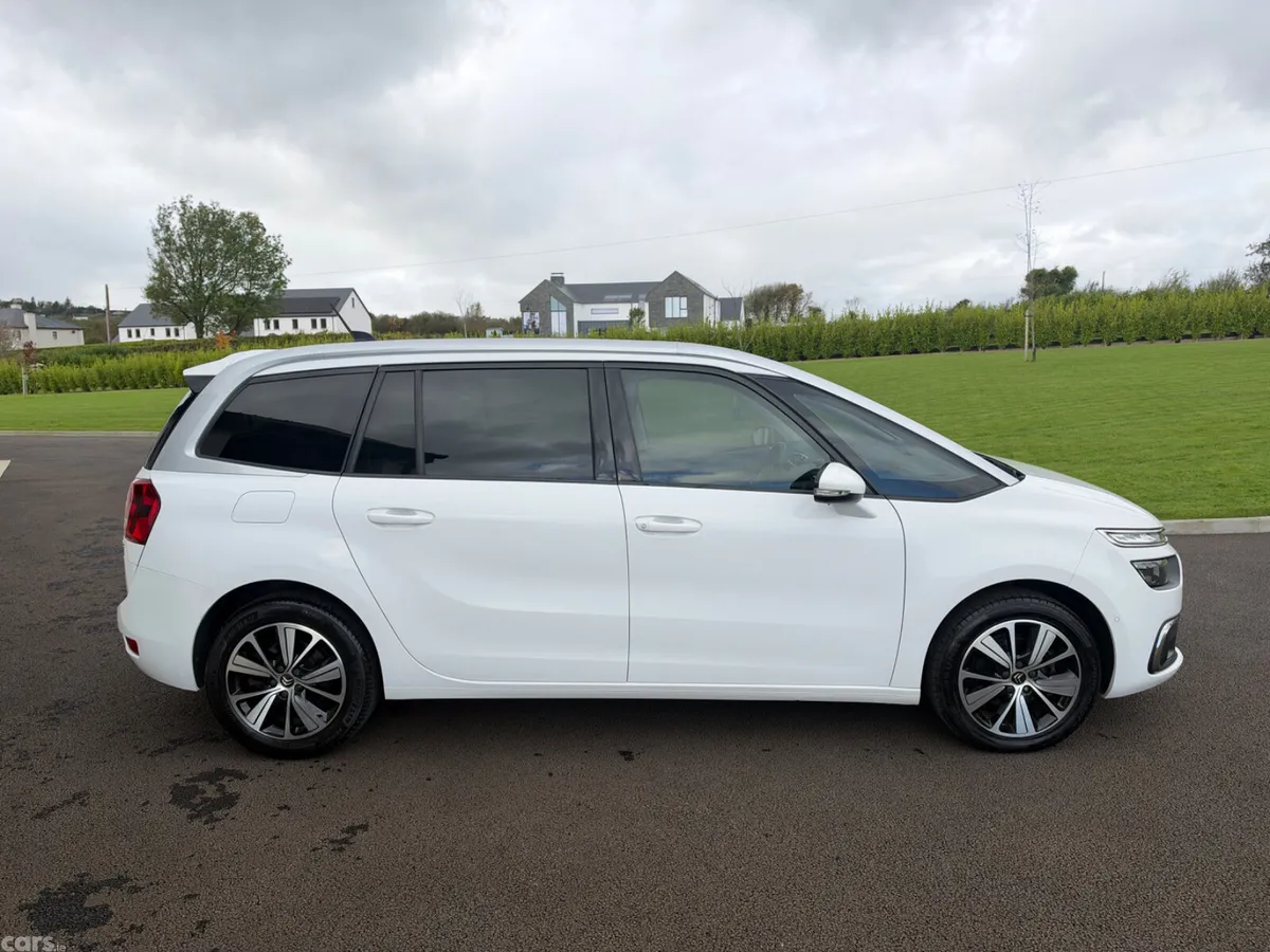 Citroen Grand C4 Picasso Hatchback, Diesel, 2018, White