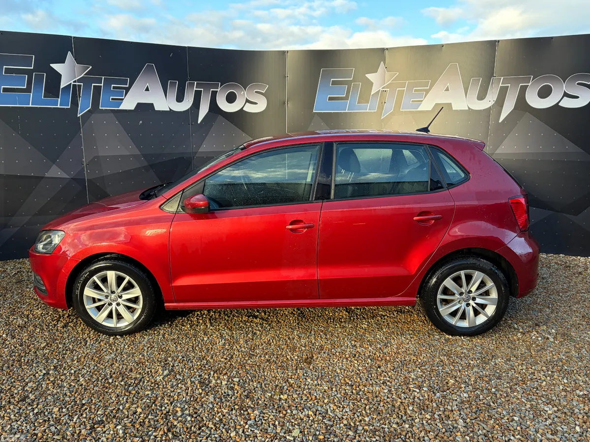 Volkswagen Polo Hatchback, Petrol, 2015, Red