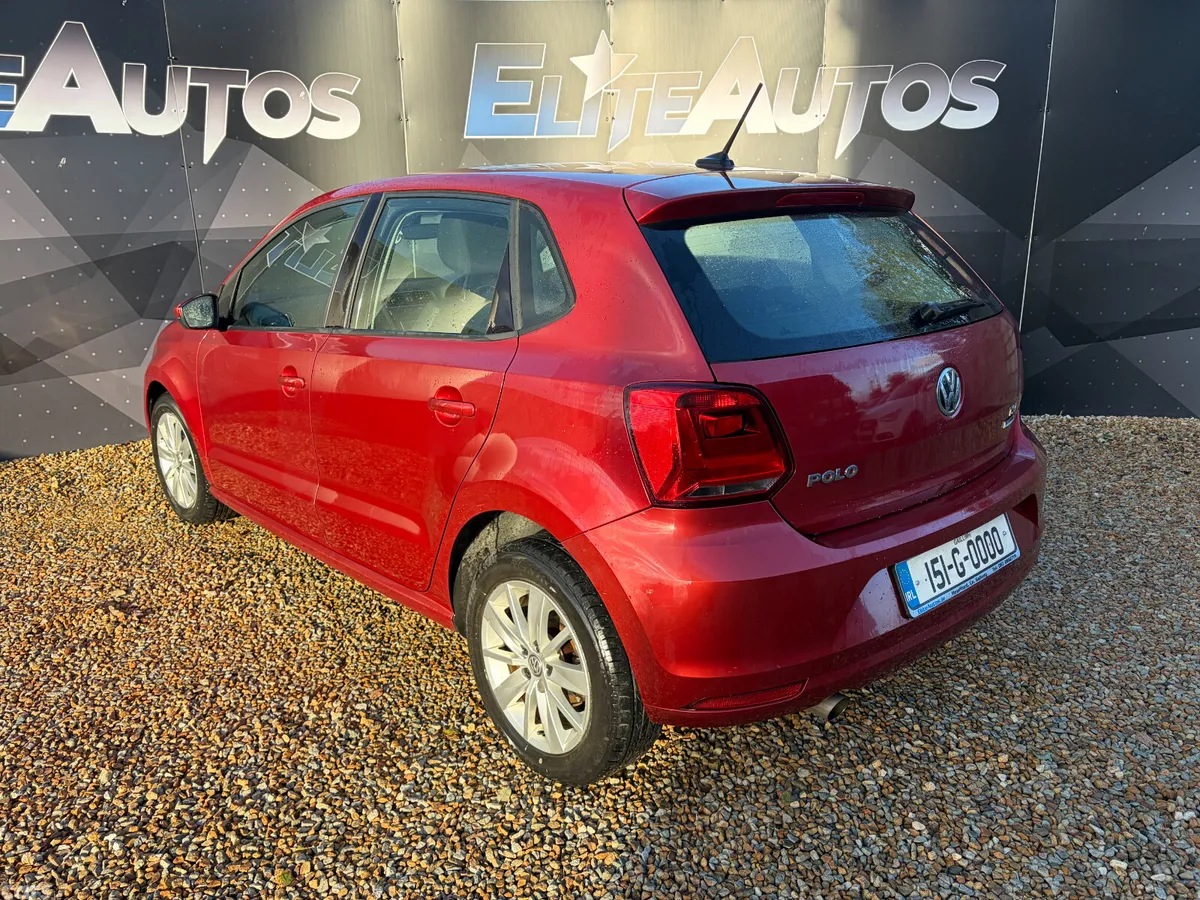 Volkswagen Polo Hatchback, Petrol, 2015, Red