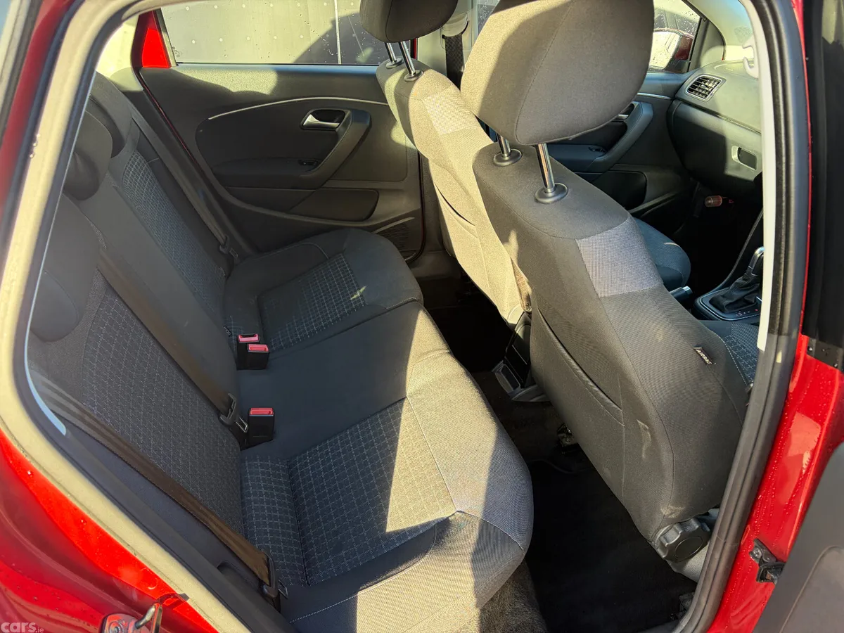 Volkswagen Polo Hatchback, Petrol, 2015, Red