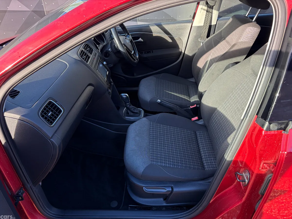 Volkswagen Polo Hatchback, Petrol, 2015, Red