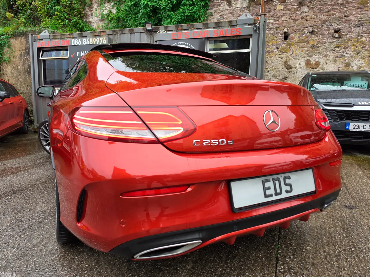 Mercedes-Benz C-Class Coupe, Diesel, 2016, Red