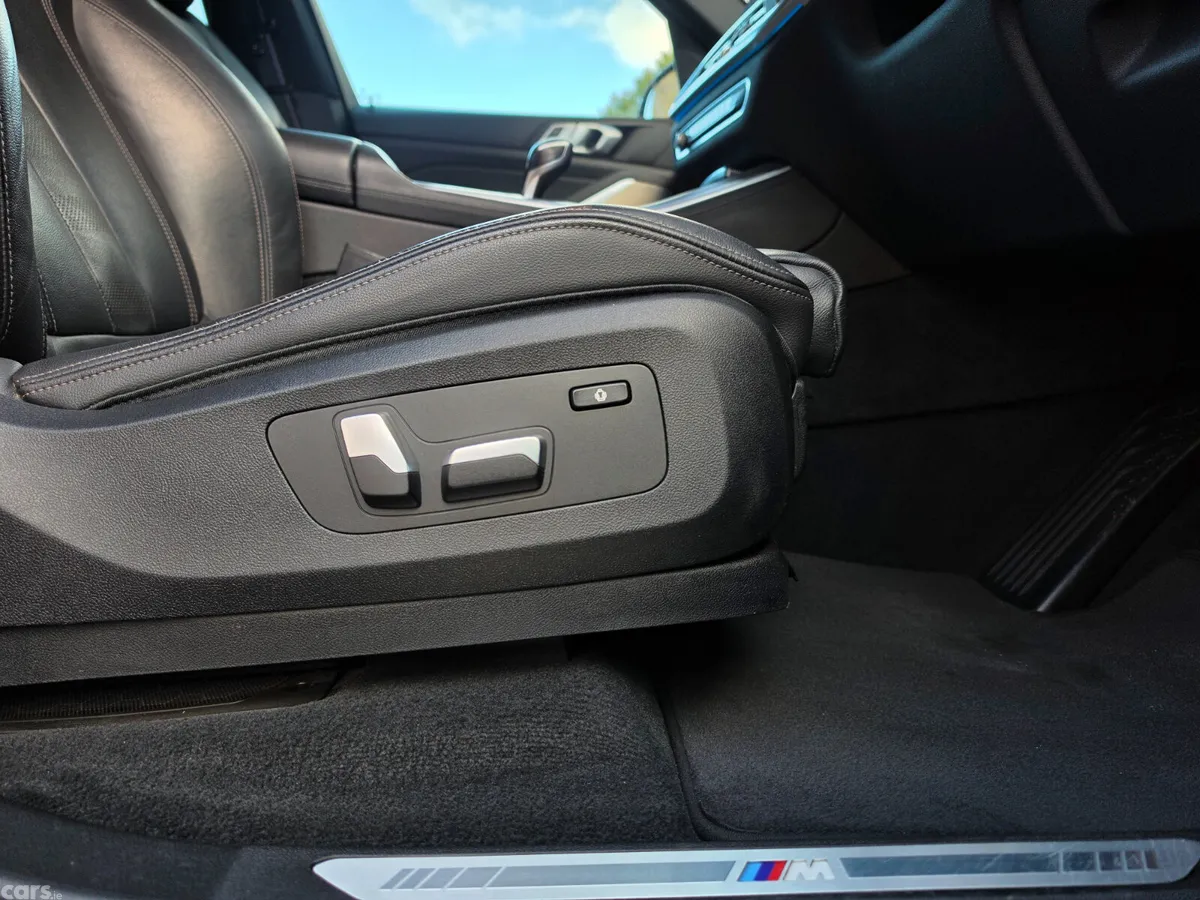 BMW X5 SUV, Petrol Hybrid, 2019, Black