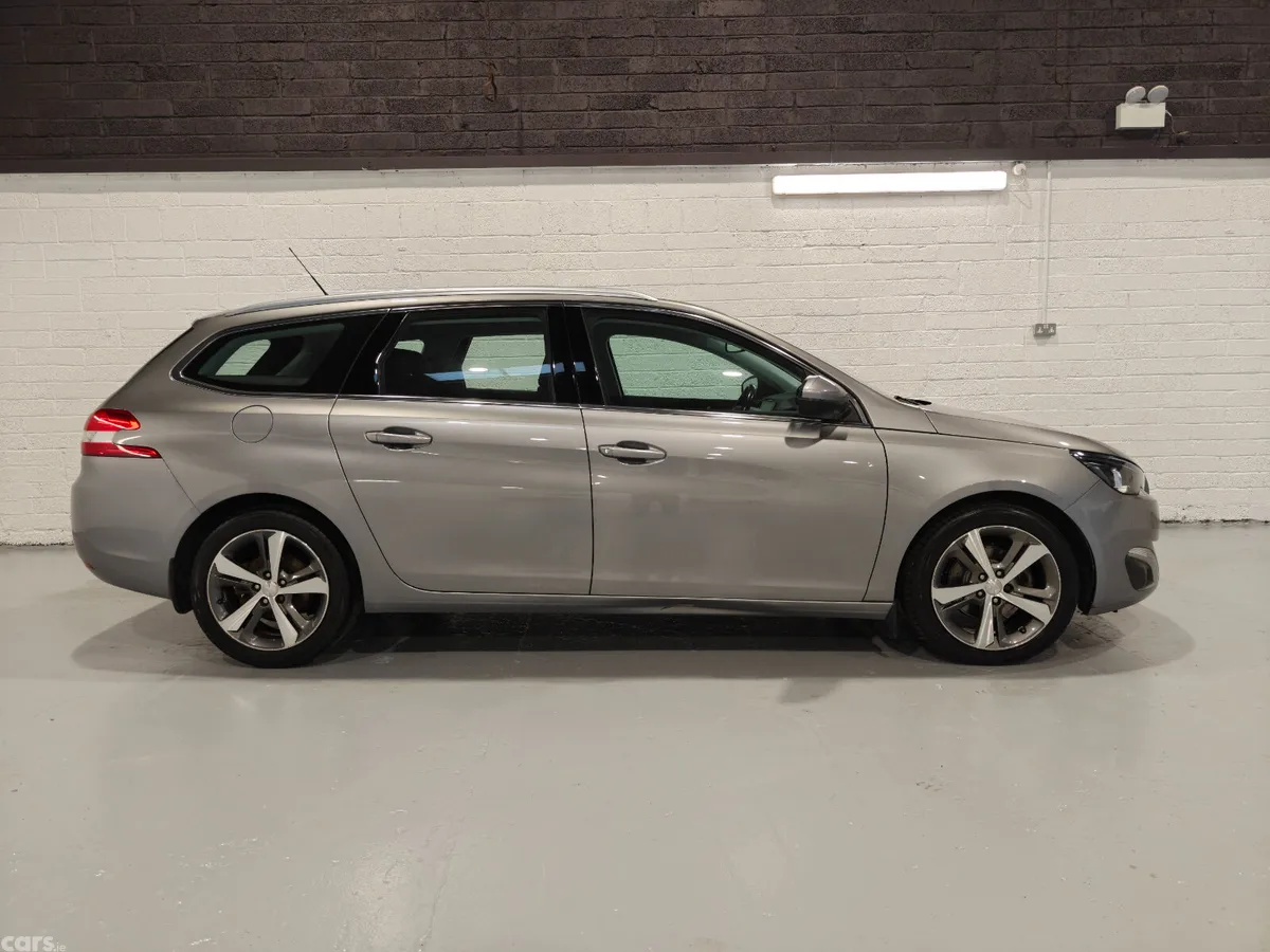 Peugeot 308 Estate, Diesel, 2016, Grey