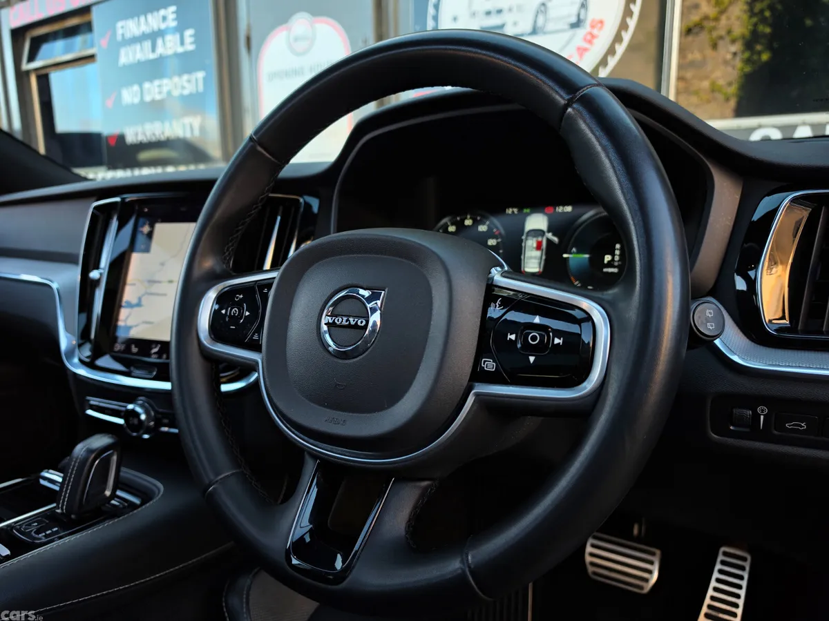 Volvo V60 Estate, Petrol Hybrid, 2022, Red