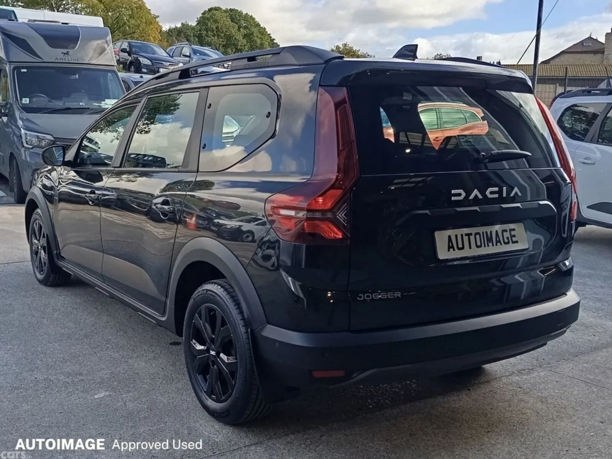 Dacia Jogger MPV, Petrol, 2023, Black