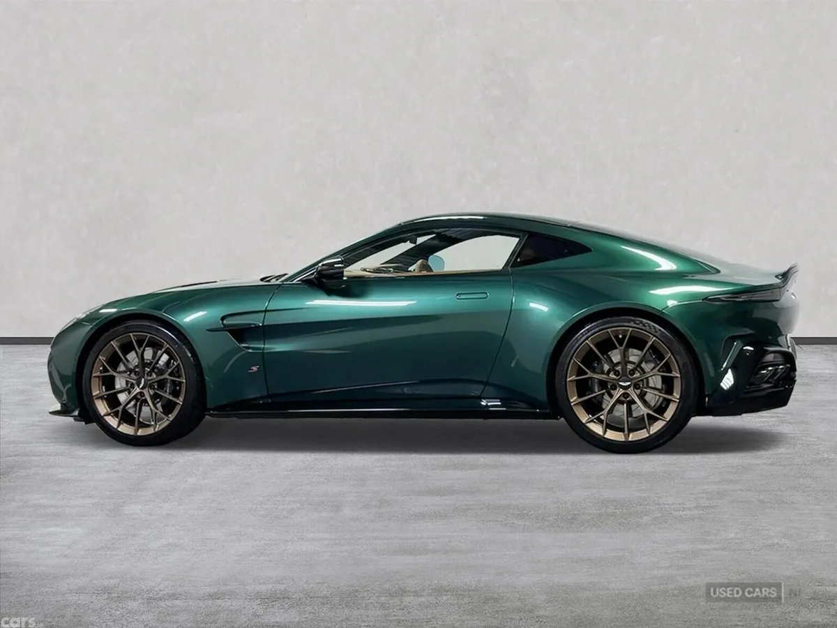 Aston Martin Vantage , Petrol, 2026, Green