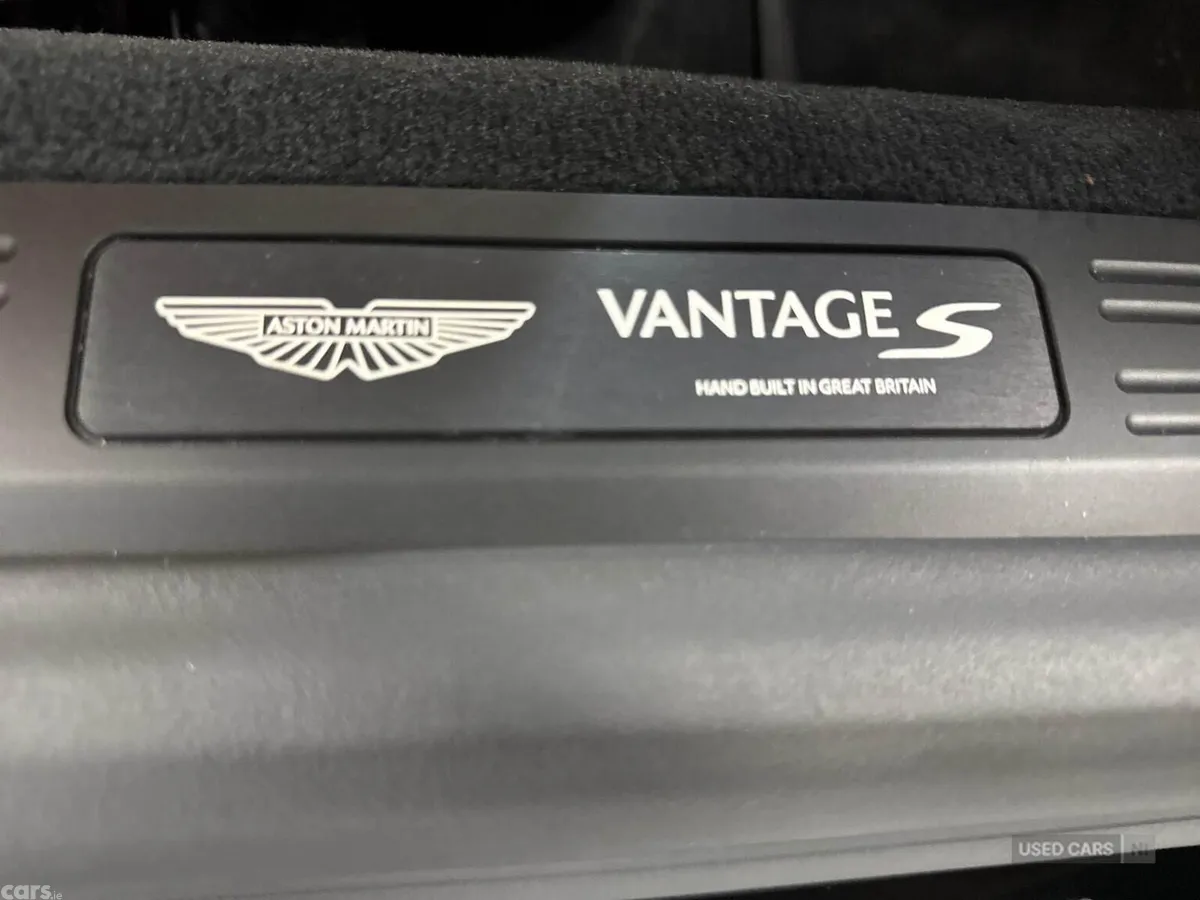 Aston Martin Vantage , Petrol, 2026, Green