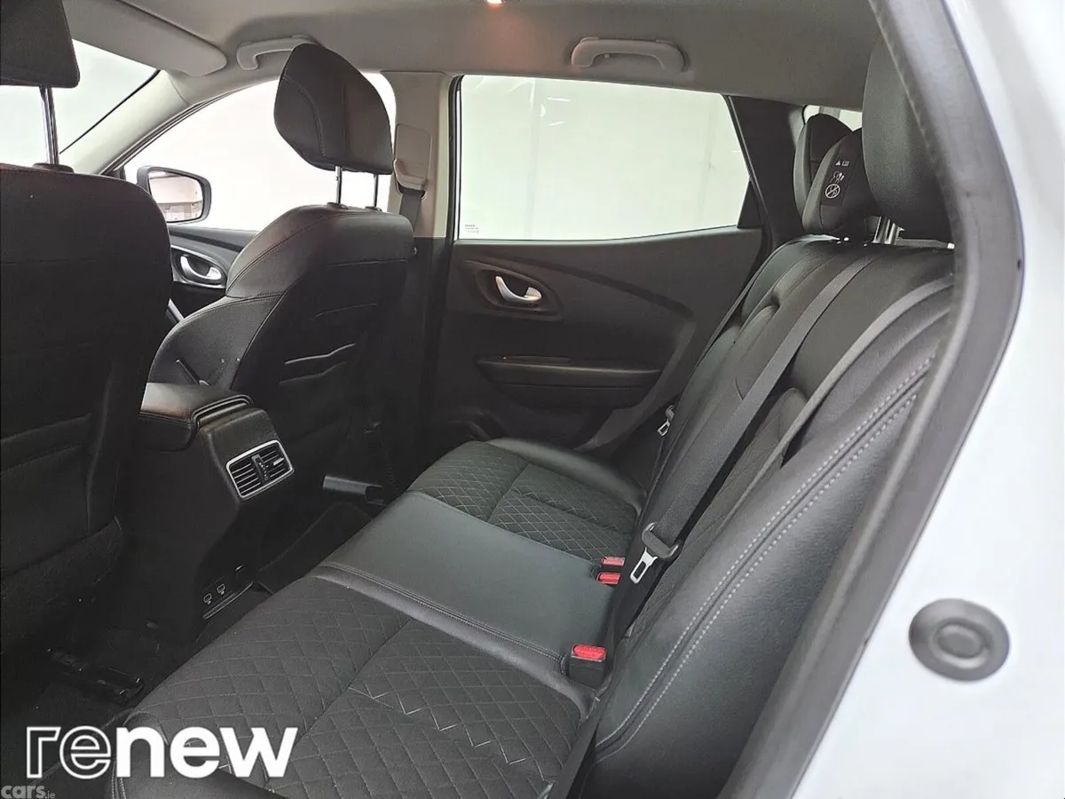 Renault Kadjar SUV, Petrol, 2019, White
