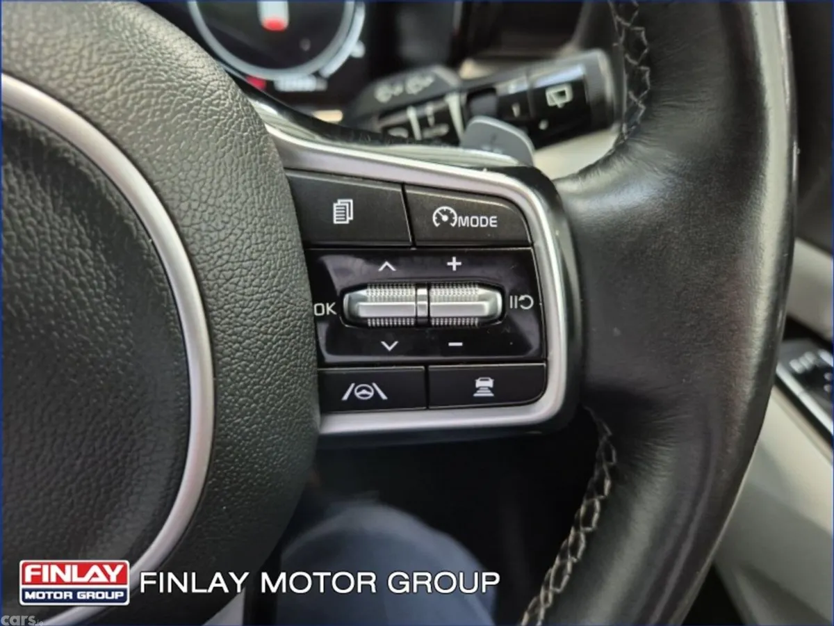 Kia Sorento SUV, Petrol Plug-in Hybrid, 2022, Black