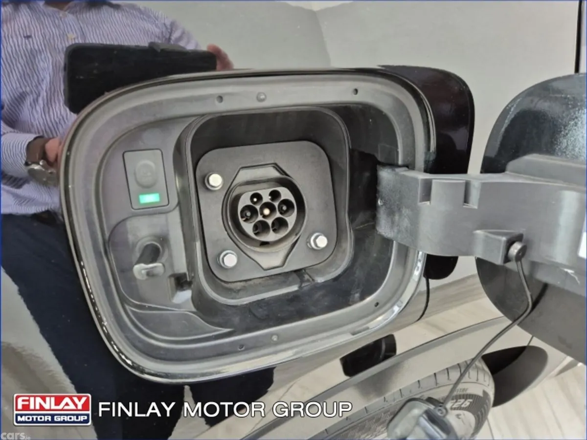 Kia Sorento SUV, Petrol Plug-in Hybrid, 2022, Black