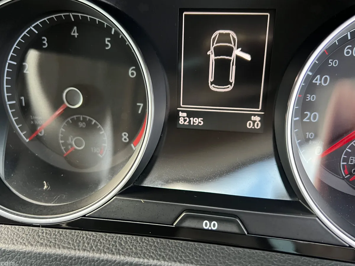 Volkswagen Golf Hatchback, Petrol, 2013, Red