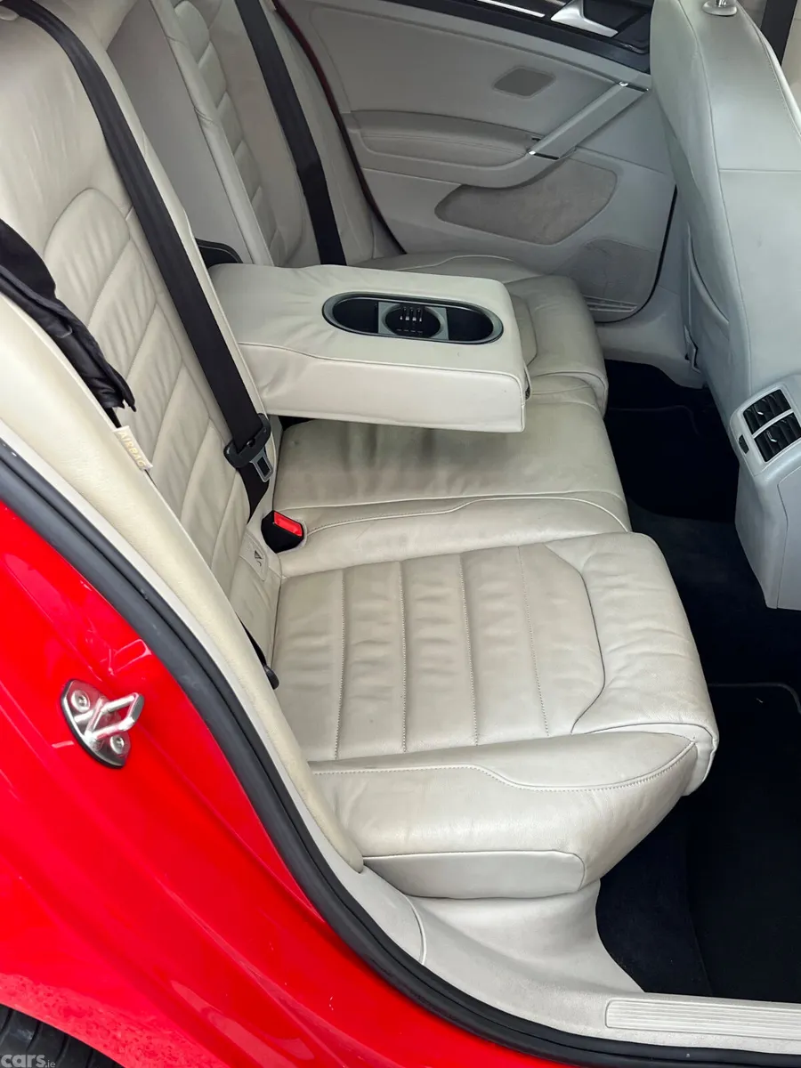 Volkswagen Golf Hatchback, Petrol, 2013, Red