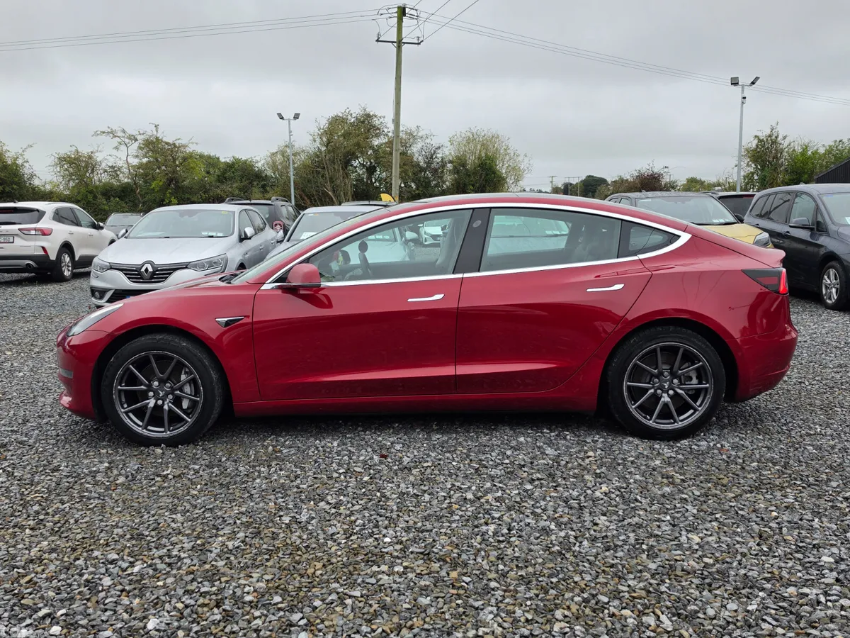 Tesla Model 3 Saloon, Electric, 2019, Red