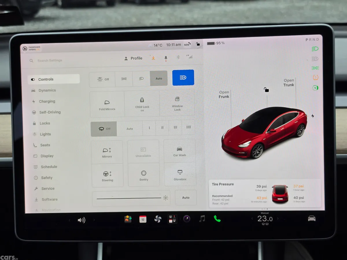 Tesla Model 3 Saloon, Electric, 2019, Red