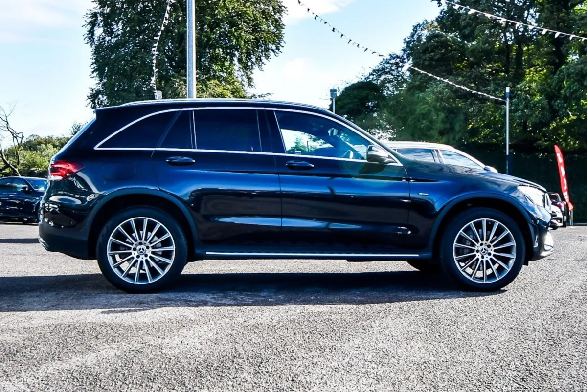 Mercedes-Benz GLC SUV, Diesel Plug-in Hybrid, 2021, Black