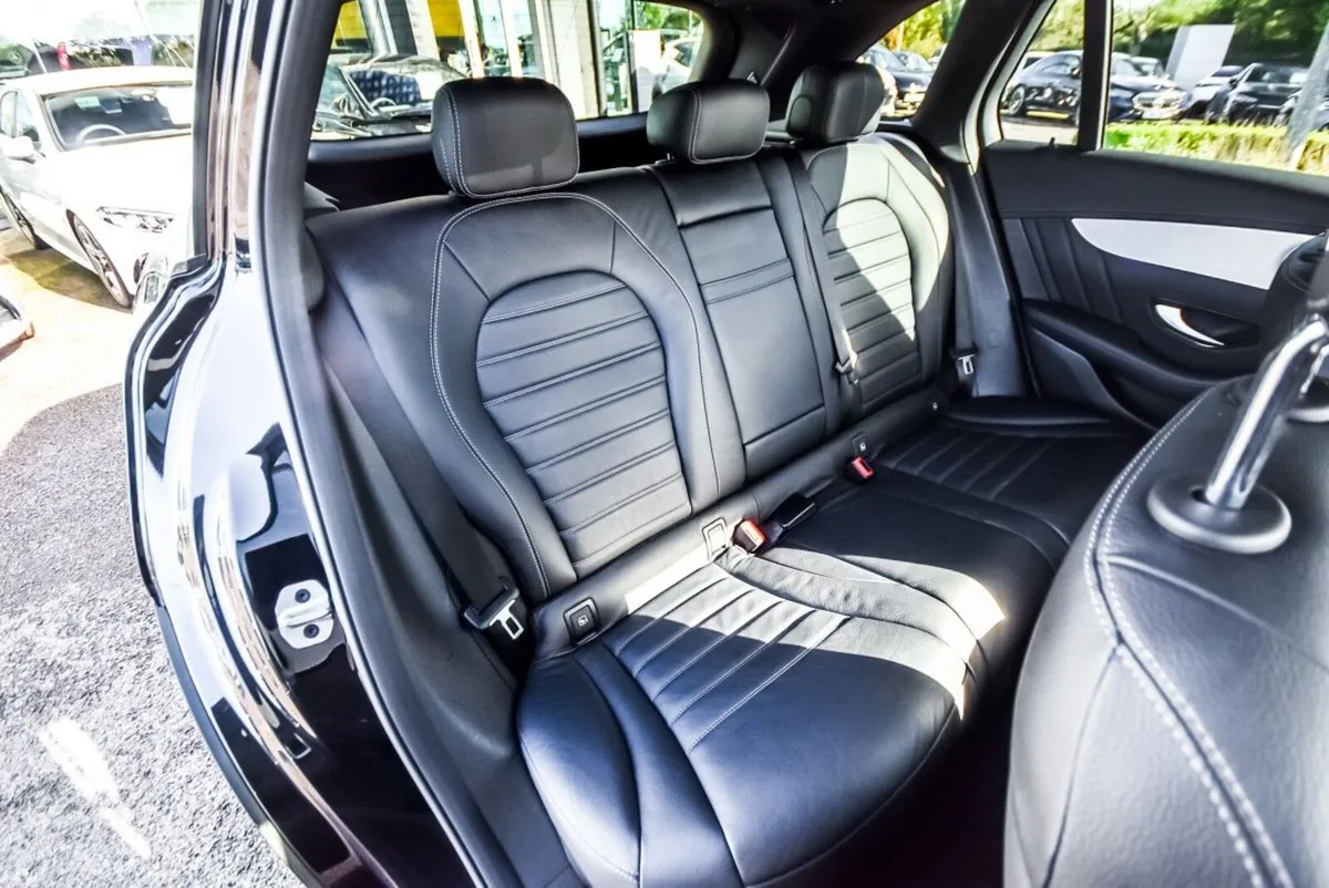 Mercedes-Benz GLC SUV, Diesel Plug-in Hybrid, 2021, Black