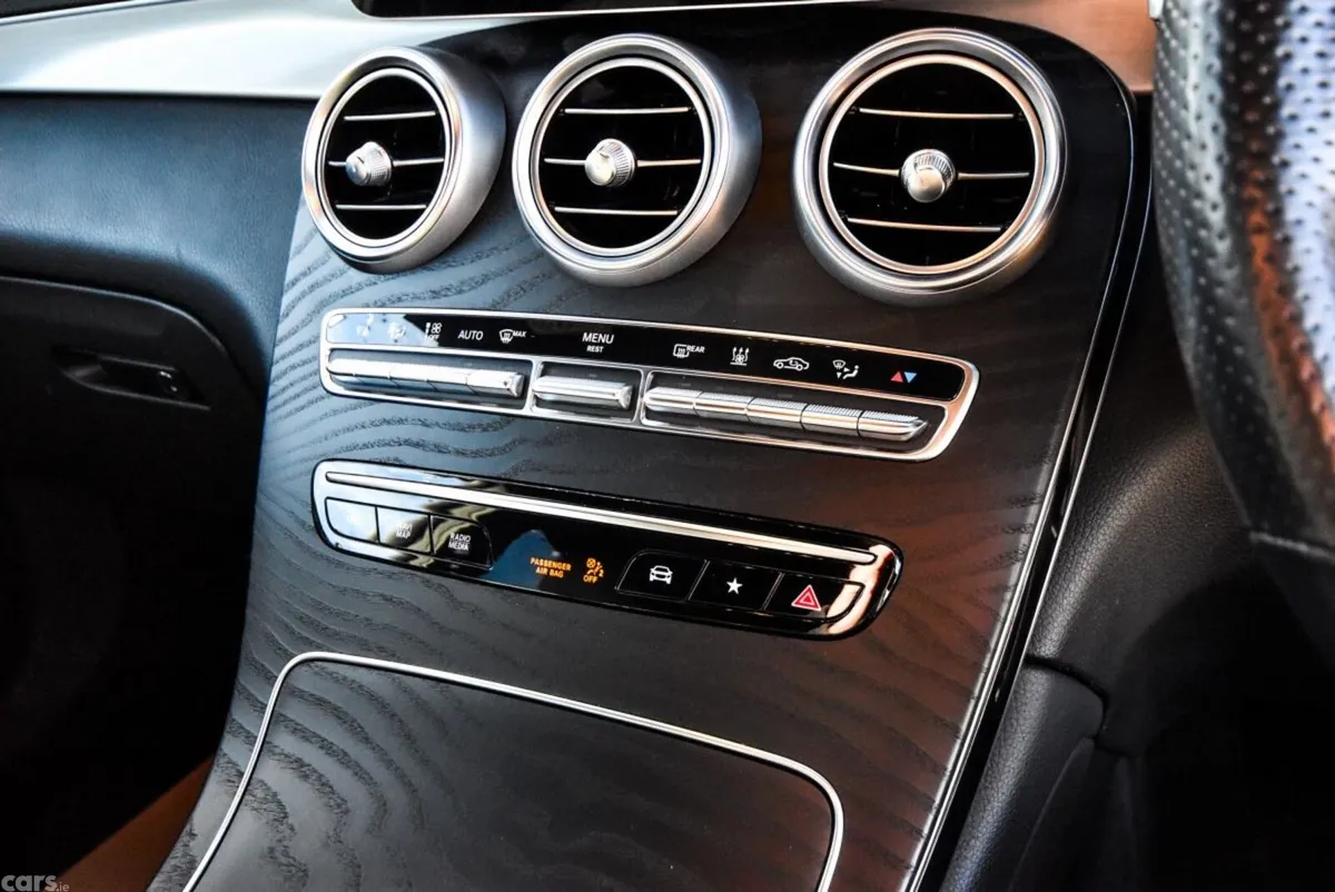 Mercedes-Benz GLC SUV, Diesel Plug-in Hybrid, 2021, Black