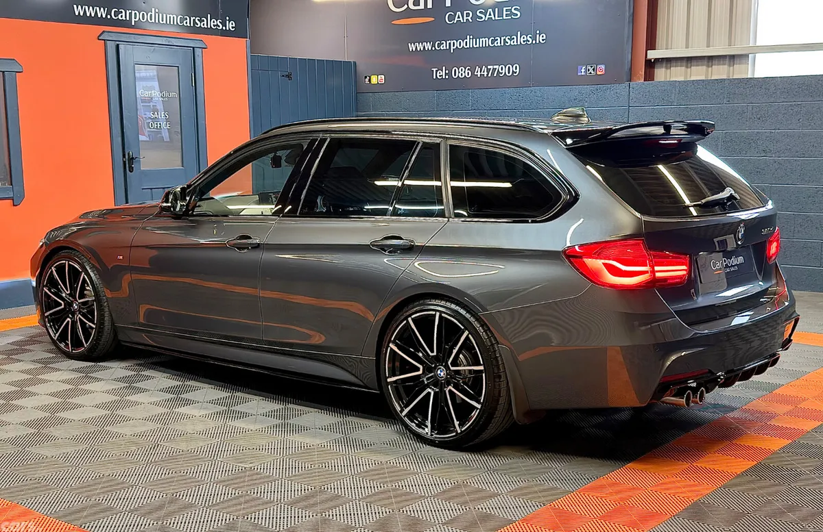 BMW 3-Series Estate, Diesel, 2016, Grey