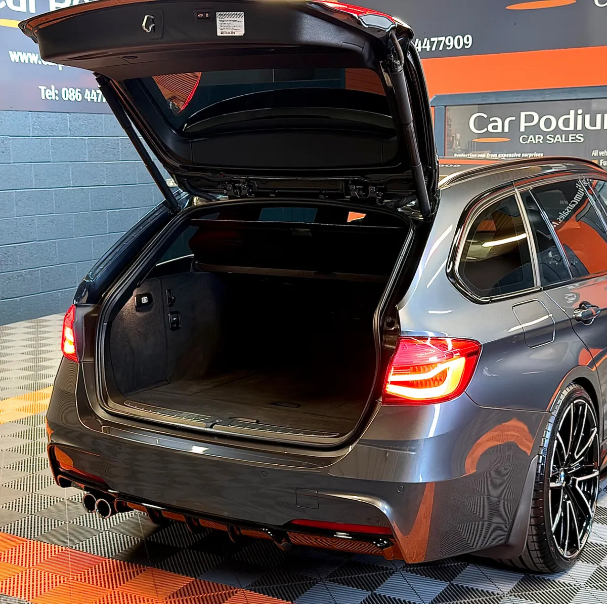 BMW 3-Series Estate, Diesel, 2016, Grey