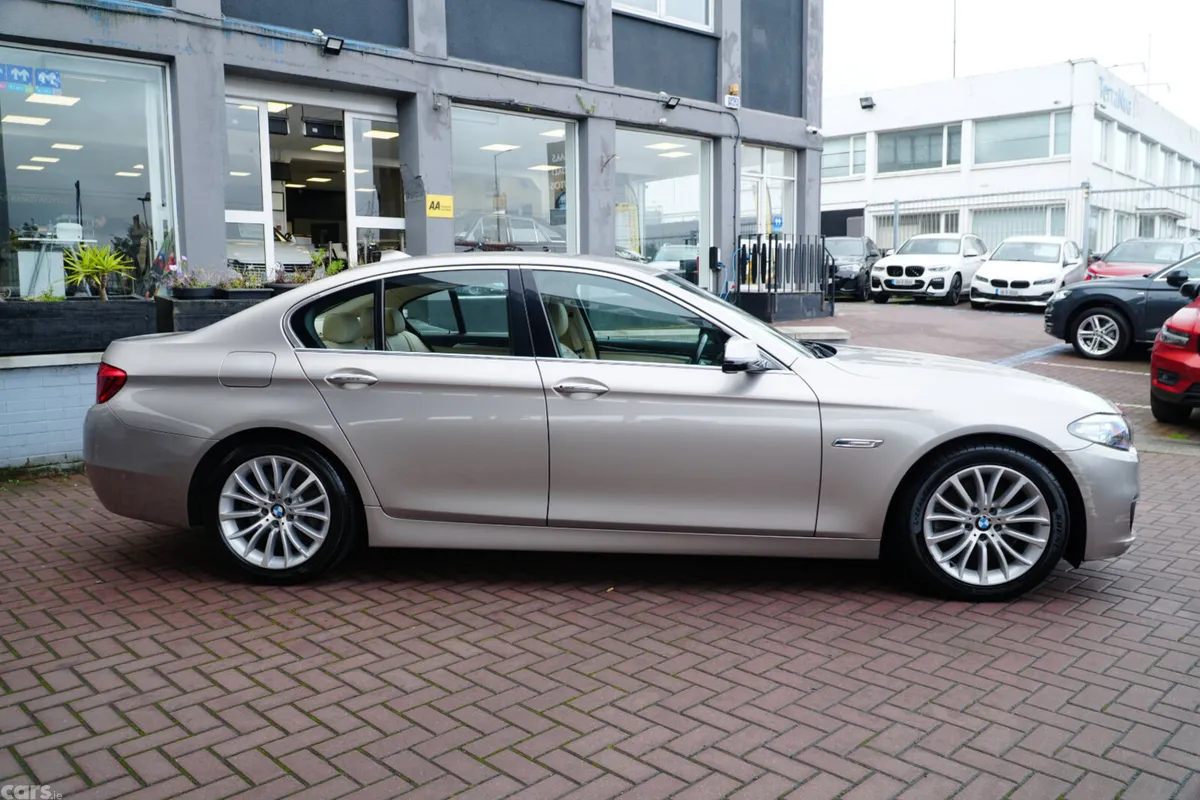 BMW 5-Series Saloon, Diesel, 2015, Grey