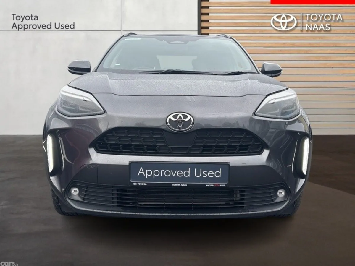 Toyota Yaris Cross SUV, Petrol Hybrid, 2026, Grey