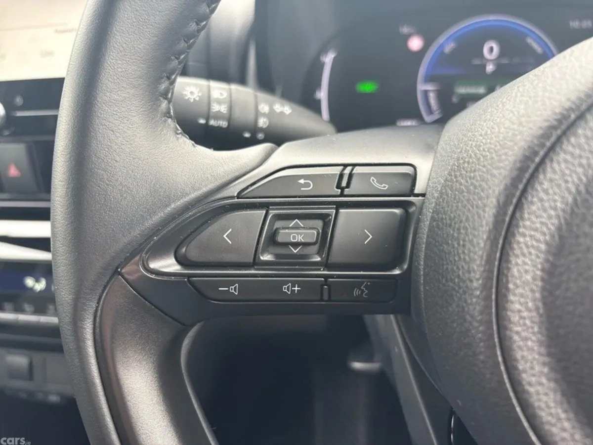 Toyota Yaris Cross SUV, Petrol Hybrid, 2026, Grey