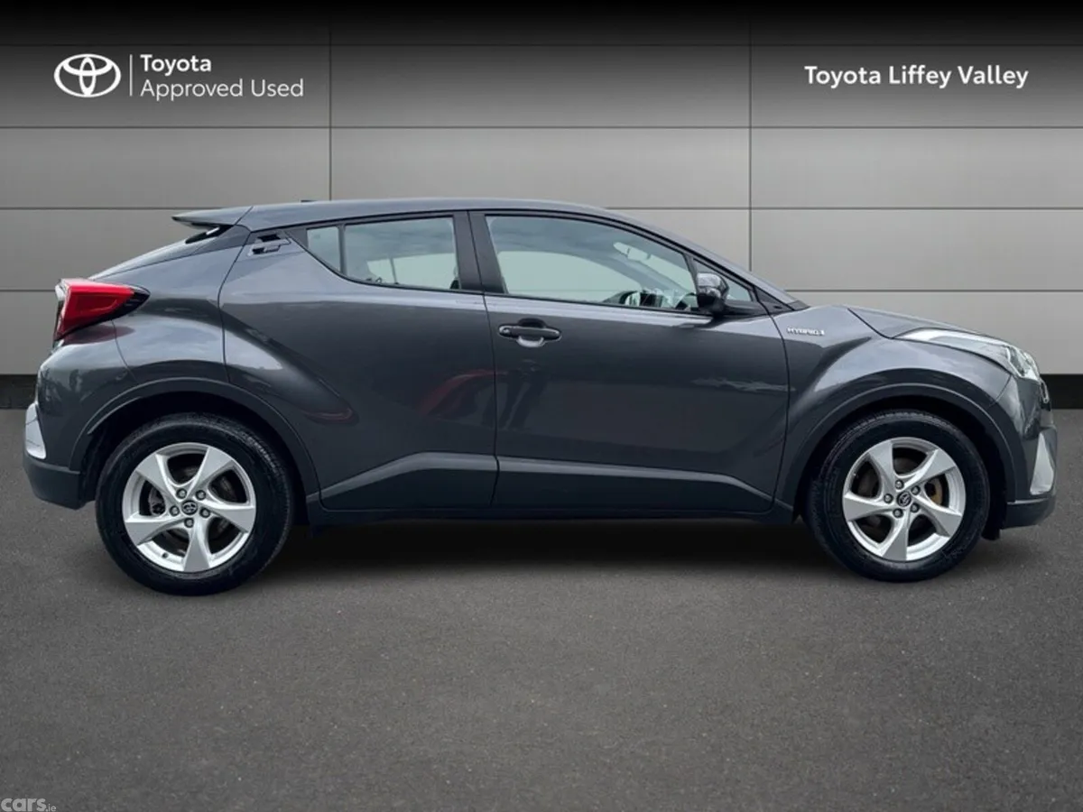 Toyota C-HR SUV, Petrol Hybrid, 2018, Grey