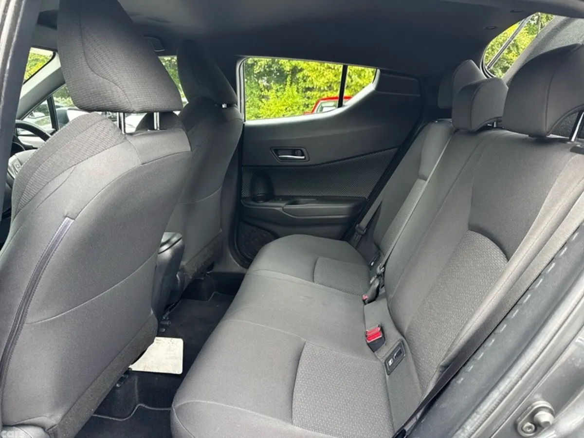 Toyota C-HR SUV, Petrol Hybrid, 2018, Grey