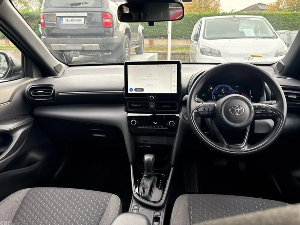 Toyota Yaris Cross SUV, Petrol Hybrid, 2026, Grey