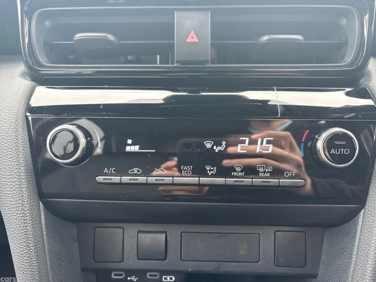 Toyota Yaris Cross SUV, Petrol Hybrid, 2026, Grey