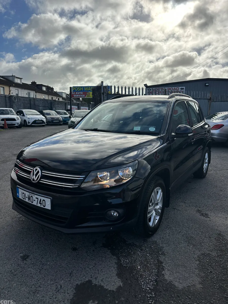 Volkswagen Tiguan SUV, Diesel, 2013, Black