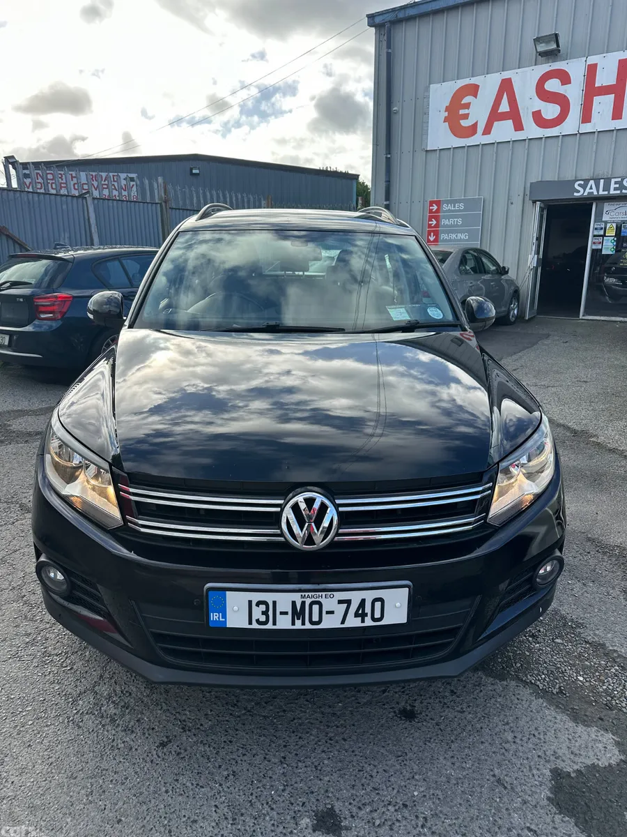 Volkswagen Tiguan SUV, Diesel, 2013, Black